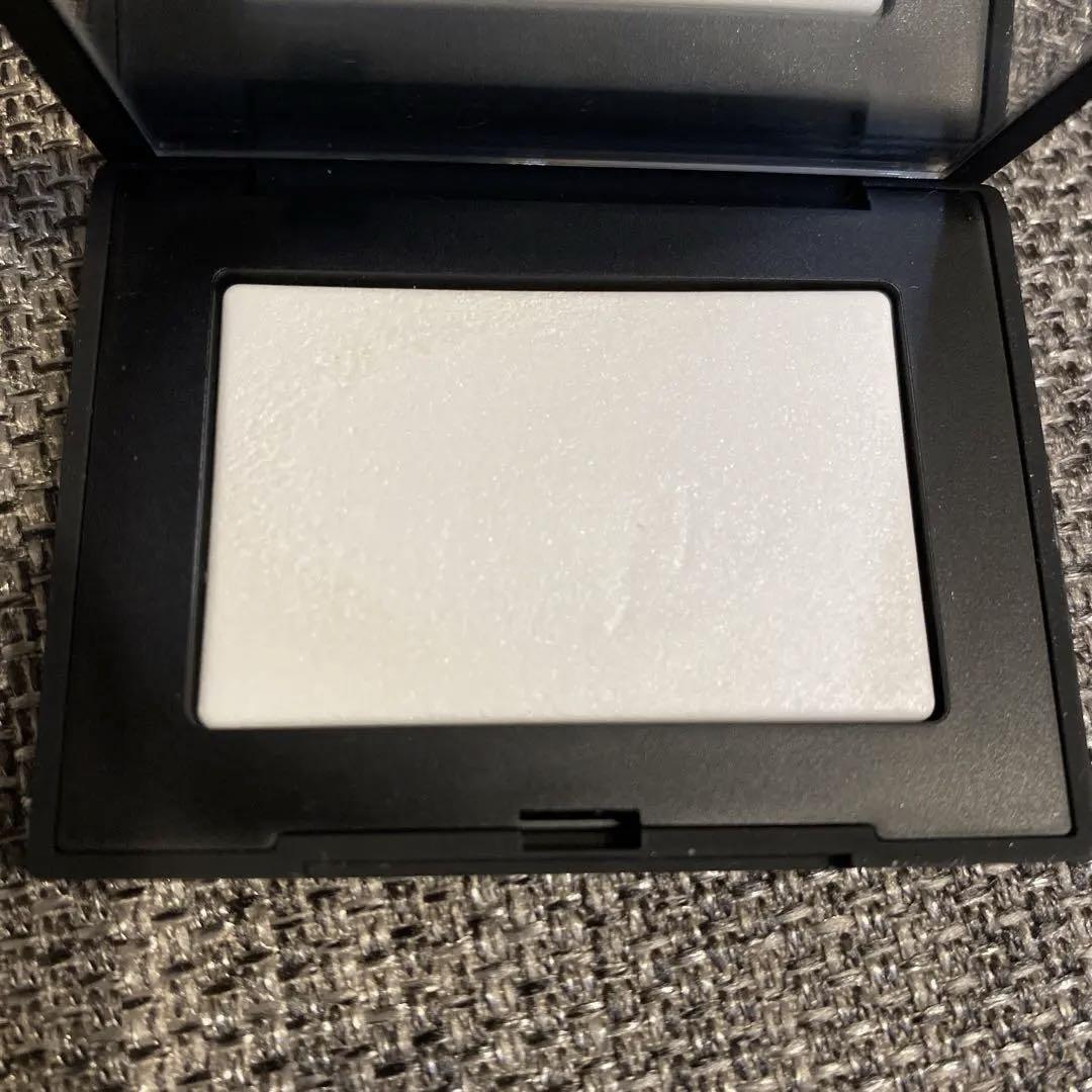 NARS ライトリフレクティングセッティングパウダープレスト N ミニ