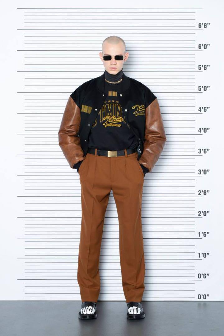 ヴェトモン★vetements★vtmnts★カレッジスウェット★新品未使用