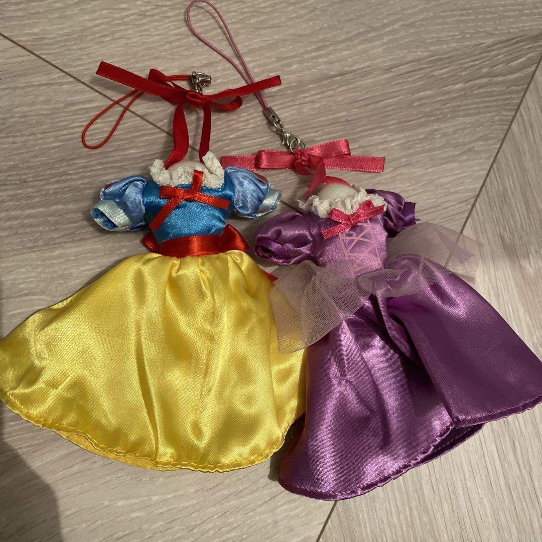 ディズニーリゾート プリンセス キーホルダー クリーニングクロス メルカリ