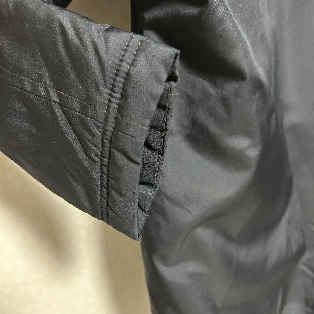 美品 アンダーアーマー 中綿ベンチコート YSM ブラック UNDERARMOR