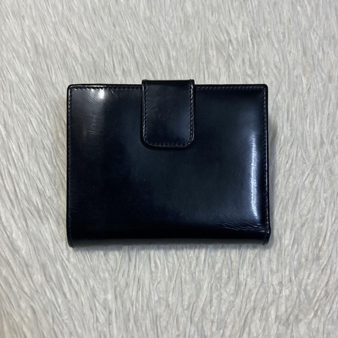 本日限定価格　美品　GUCCI グッチ　二つ折り　黒　エナメル　ゴールドロゴ