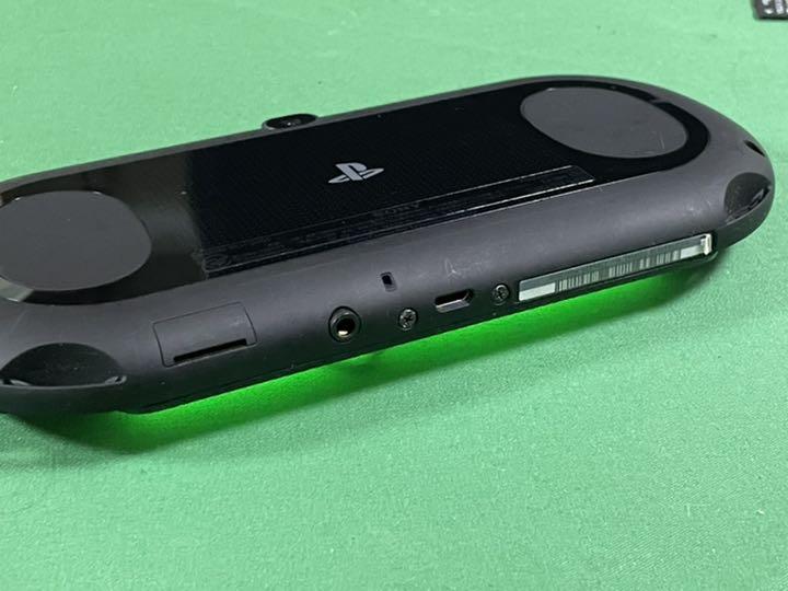 正規店在庫 送料込み 動確済み プレーション ヴィータ PSVita PCH-2000 DihOx-m42530551793 新作超特価