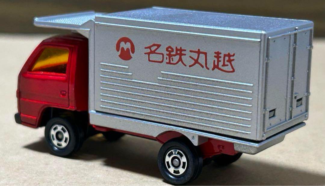 トミカ いすゞ エルフ 引越トラック 名鉄丸越特注 トミカ いすゞ エルフ 引越トラック 名鉄丸越特注 - メルカリ