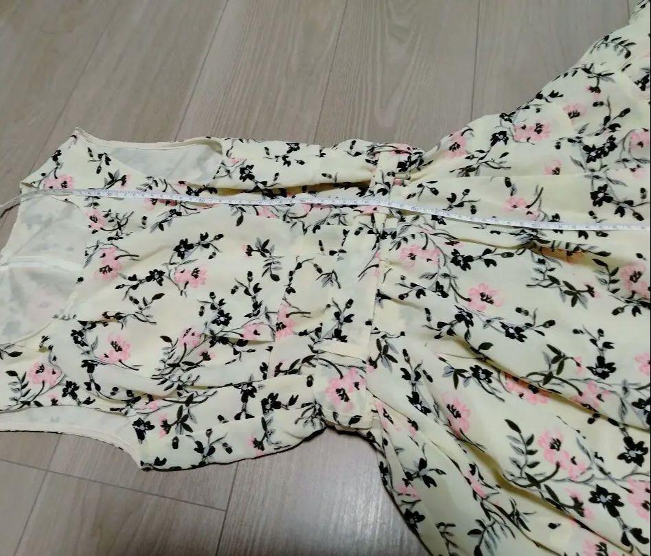 スナイデル　snidel　花柄　イエロー　春　ミニワンピース　りぼん スナイデル snidel 花柄 イエロー 春 ミニワンピース りぼん