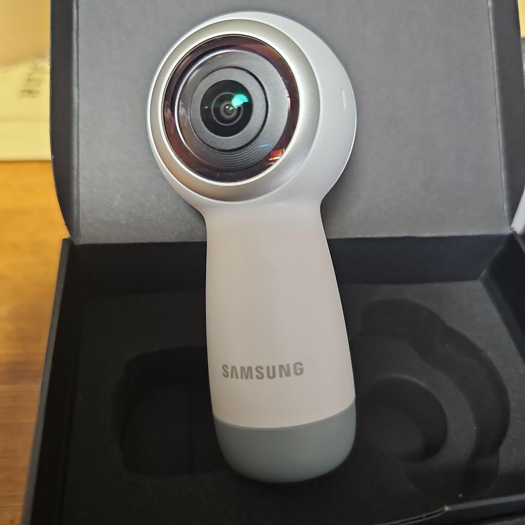 SAMSUNG Gear360 (2017) SM-R210