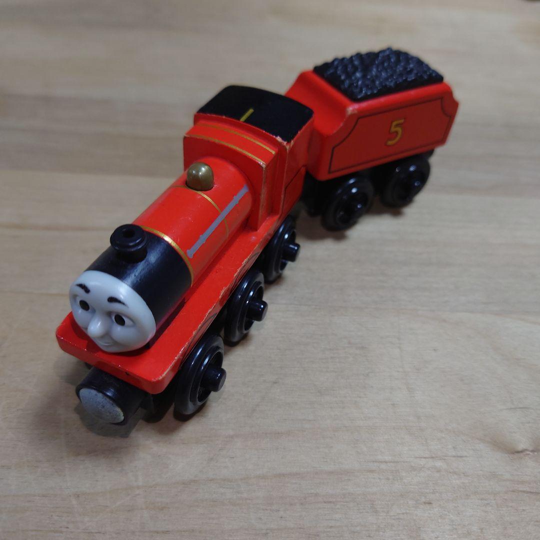 きかんしゃトーマス　木製レールシリーズ　ジェームス ジェームス 《木製レールシリーズ》 HBK12 TO - トーマスグッズ