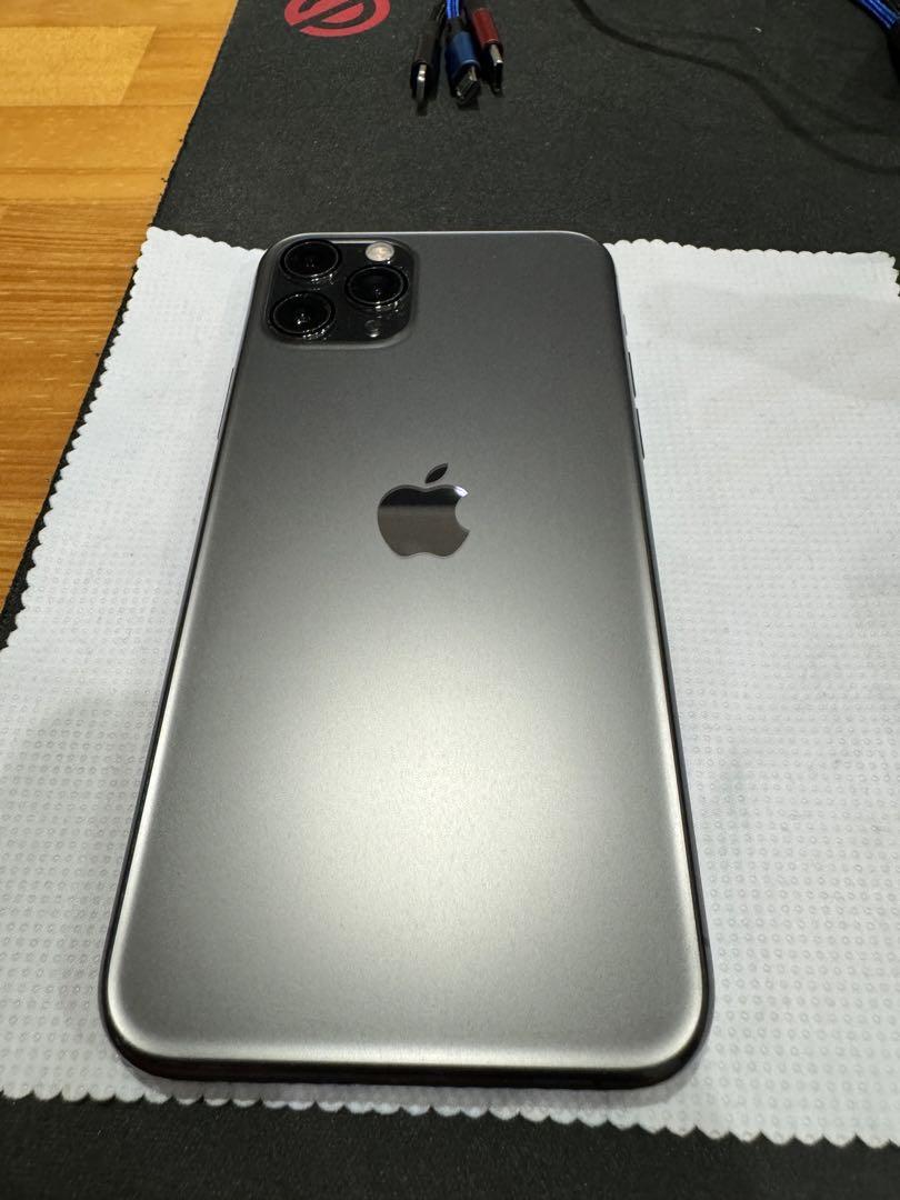 iphone11pro 256gb スペースグレイ　simフリー