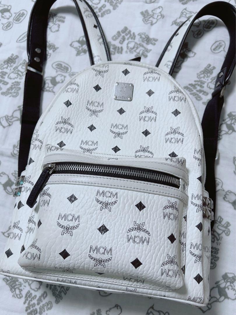 MCM white バック