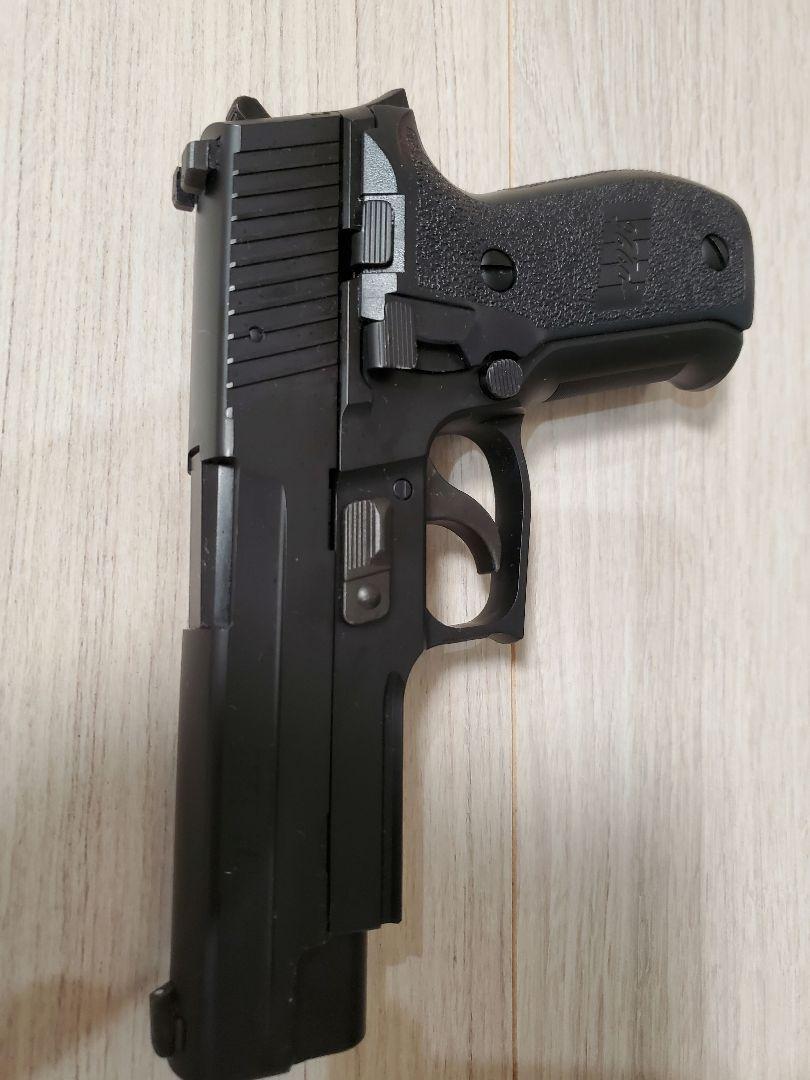東京マルイ　シグザウエル　SIG　P226レール 　GBB 予備マガジン付