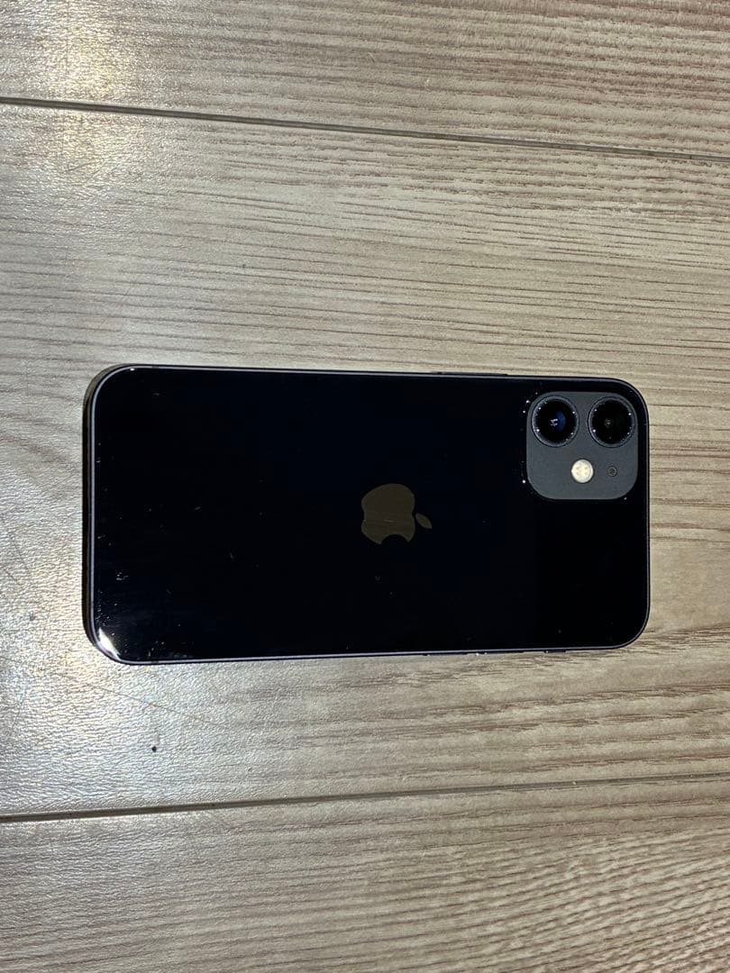 Apple iPhone 12 ブラック 本体 Apple iPhone 12 ブラック 本体