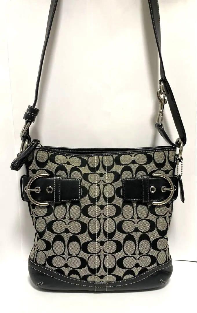 美品☆coach コーチ ショルダーバッグ シグネチャー ブラック