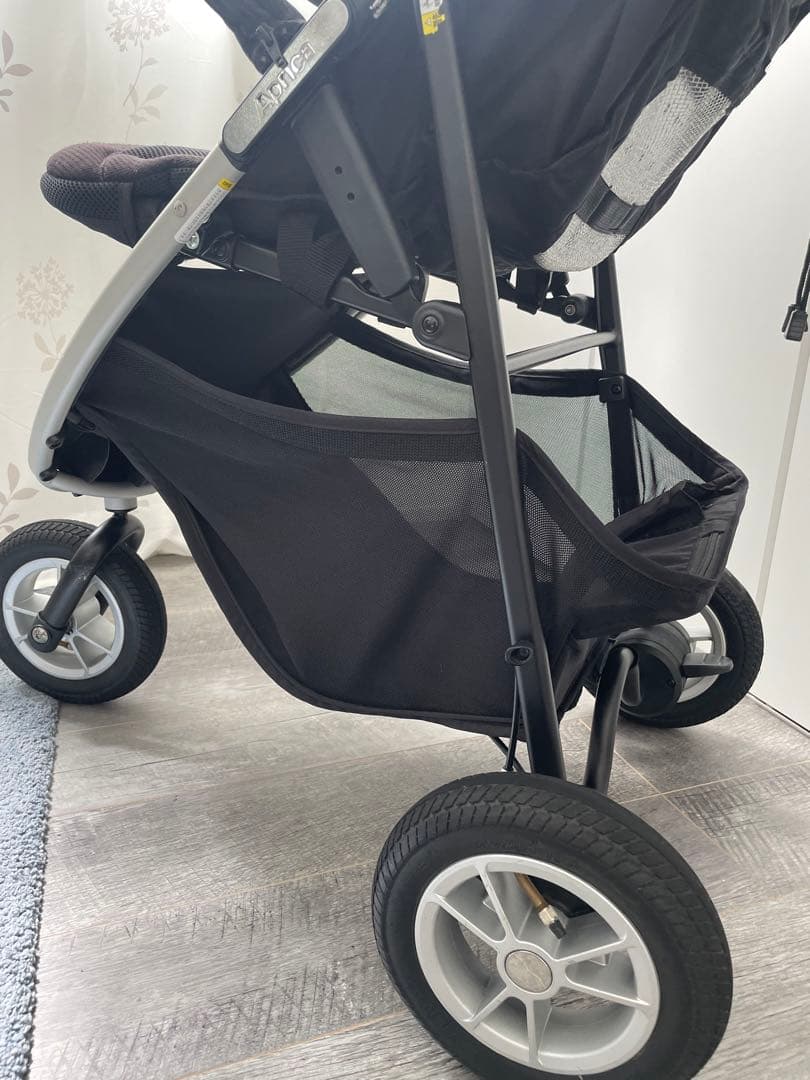 まとめ買い】 アップリカ ネイビードット柄 三輪バギー スムーブ