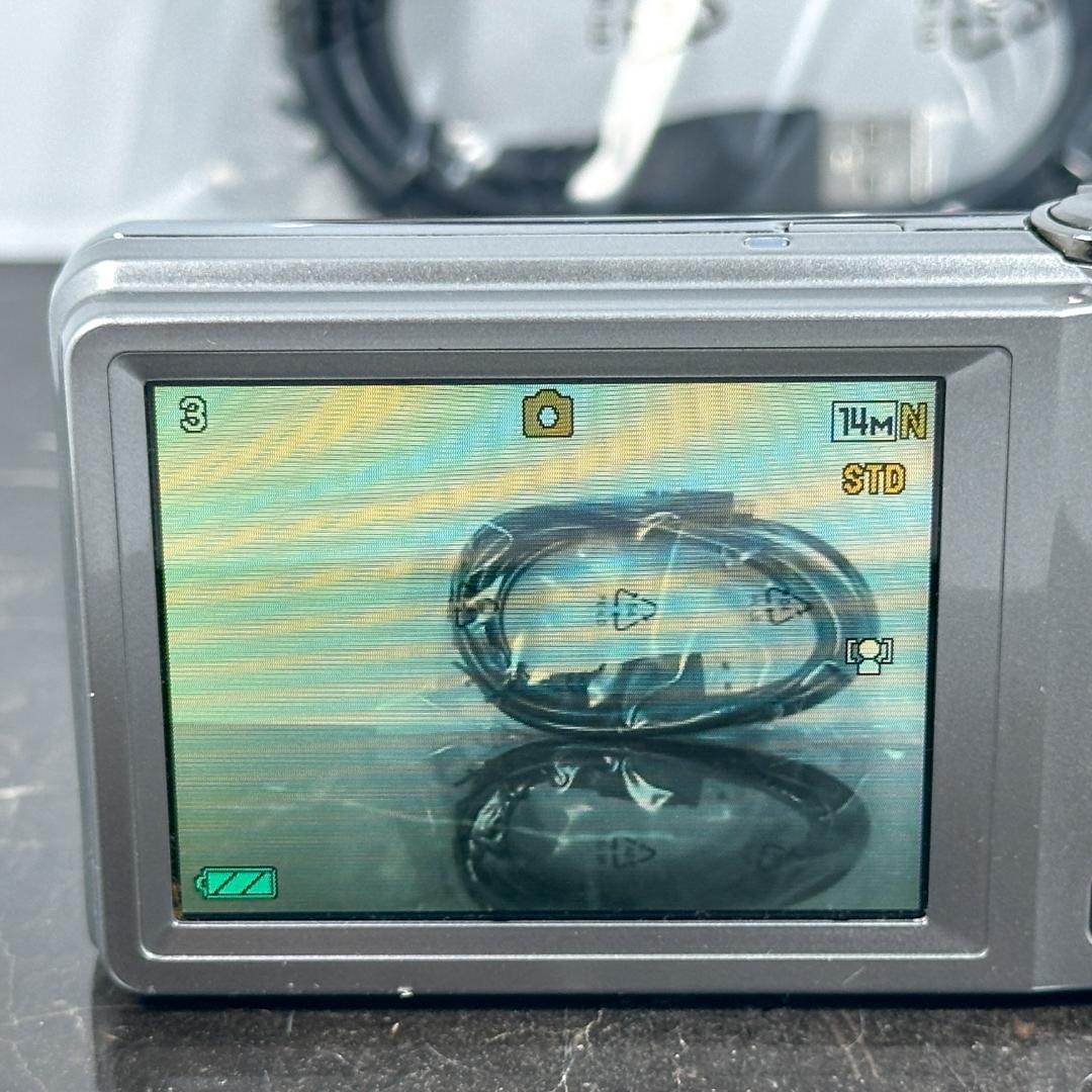 【美品】CASIO EXILIM EX-Z27 シルバー