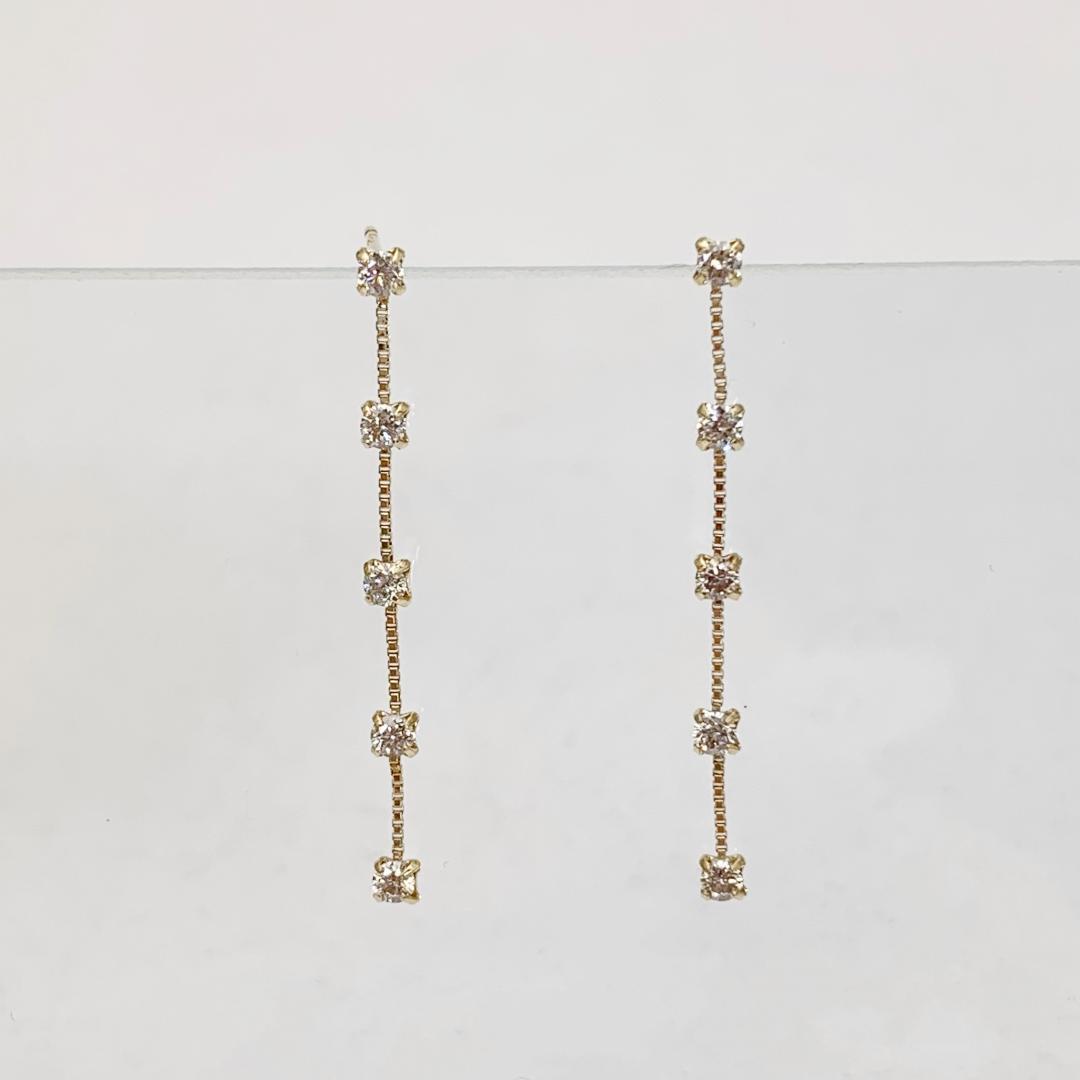新品 ダイヤモンド ラインピアス 0.15ct/0.15ct K18