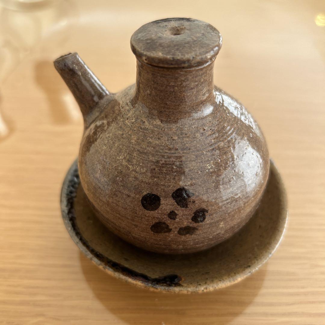 丸くて可愛いお醤油差し