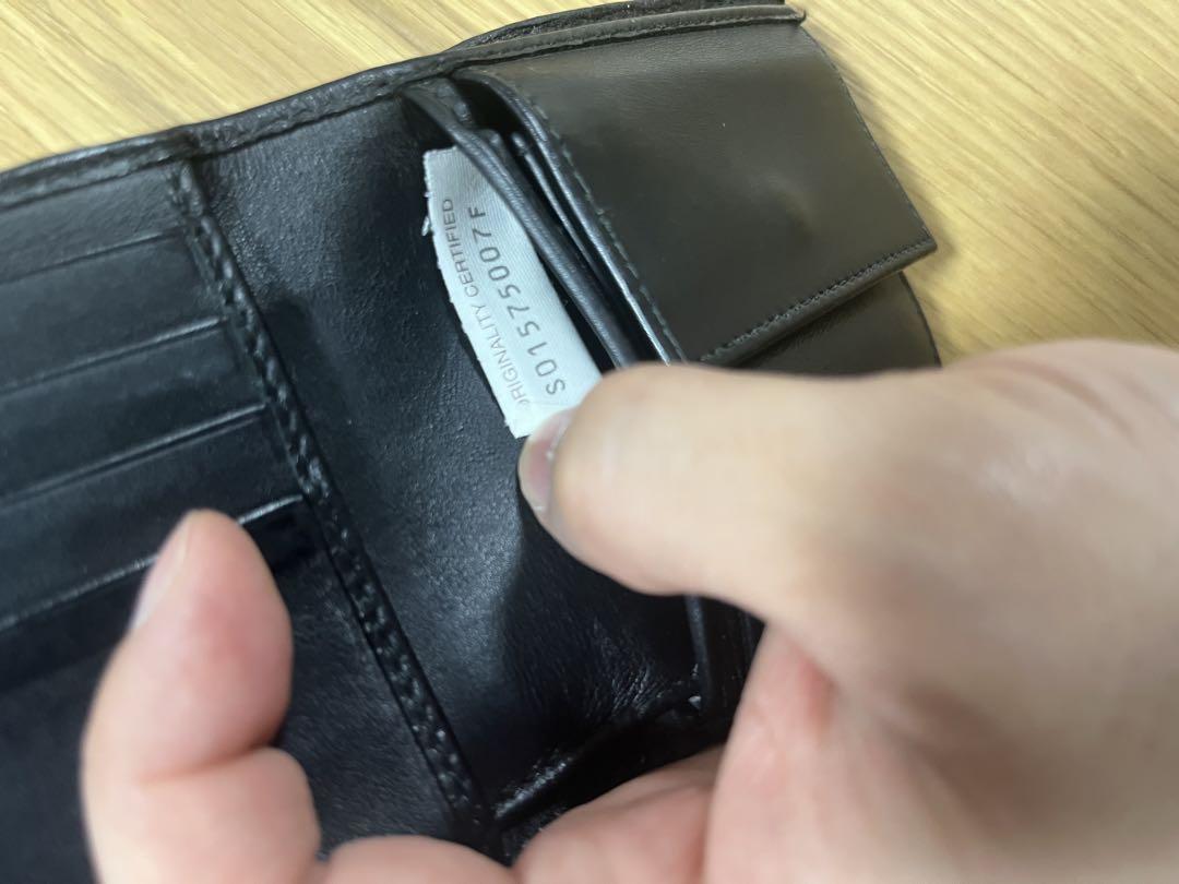 ボッテガヴェネタ　二つ折り財布