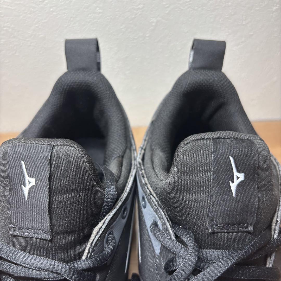 【美品】Mizuno ミズノ　バレーボールシューズ　ブラック　27.5