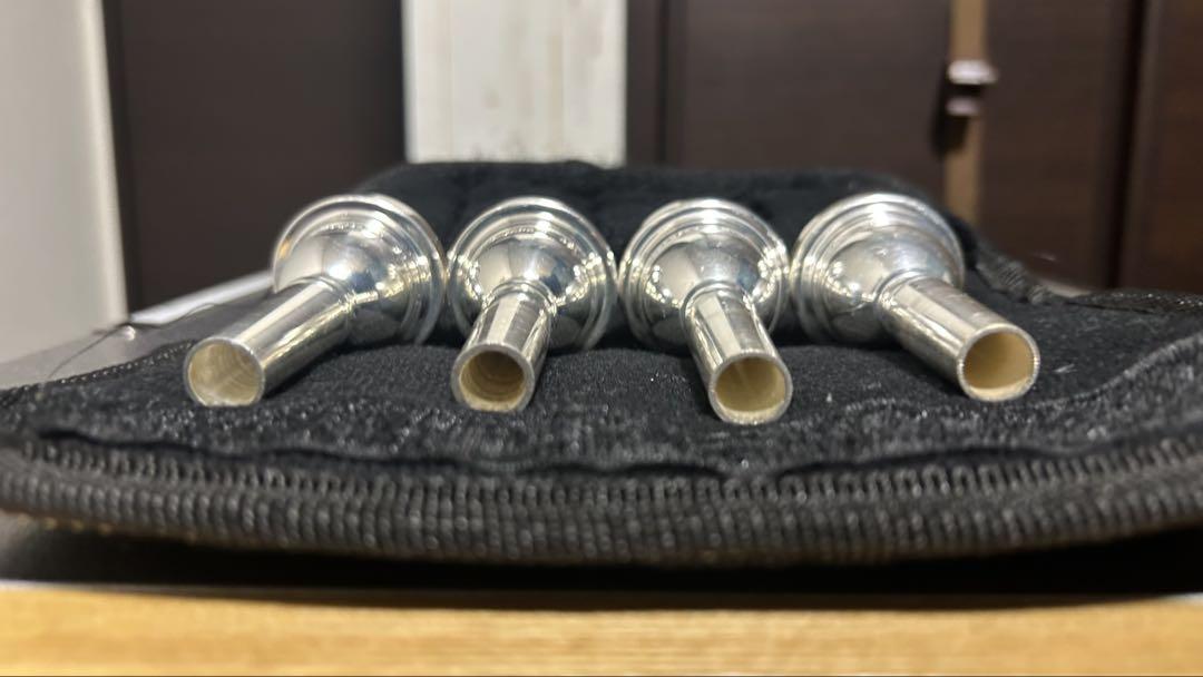 20-60代 人気ファッションブランド トロンボーン マウスピース4個セット 管楽器・吹奏楽器