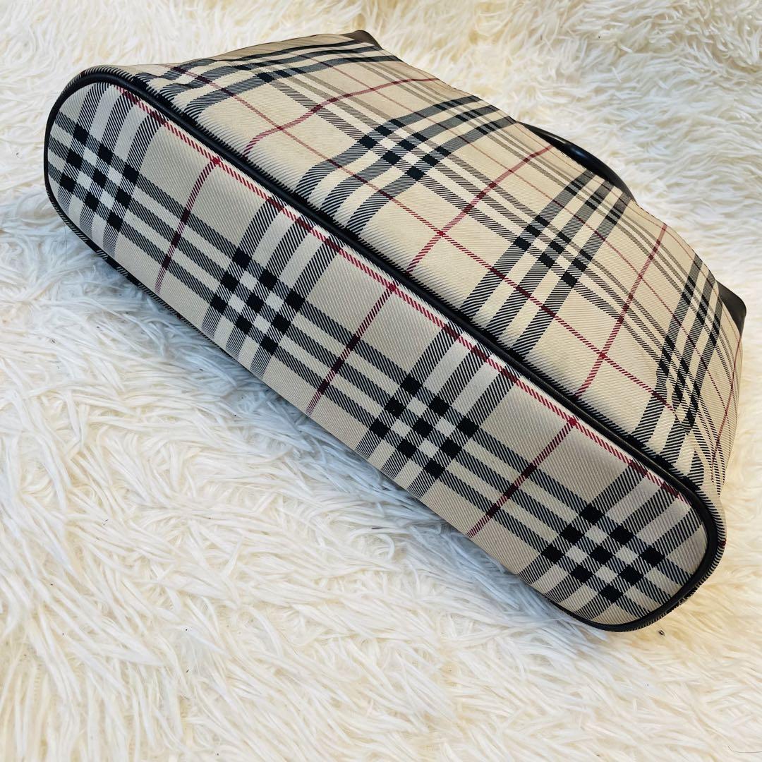 BURBERRY バーバリー ハンドバッグ ブラック ロゴプレート