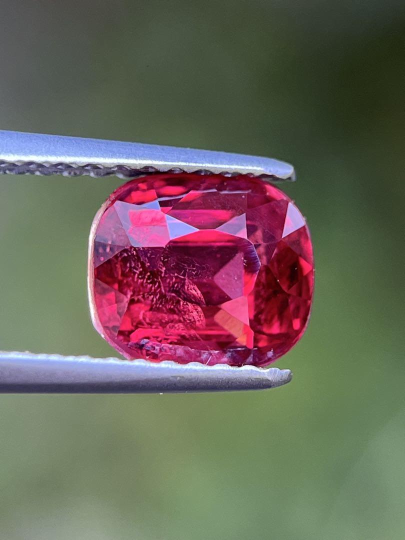 ロードライトガーネットルース非加熱2.15ct Rhodolite Garnet
