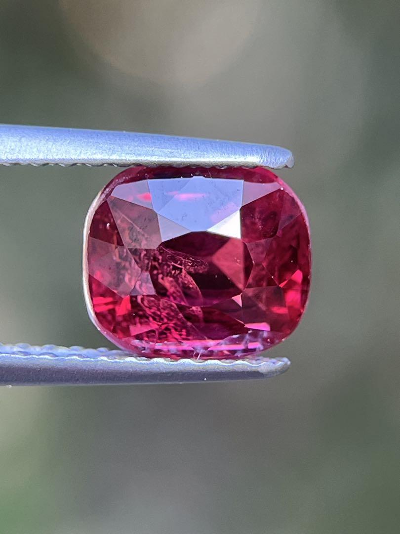 ロードライトガーネットルース非加熱2.15ct Rhodolite Garnet
