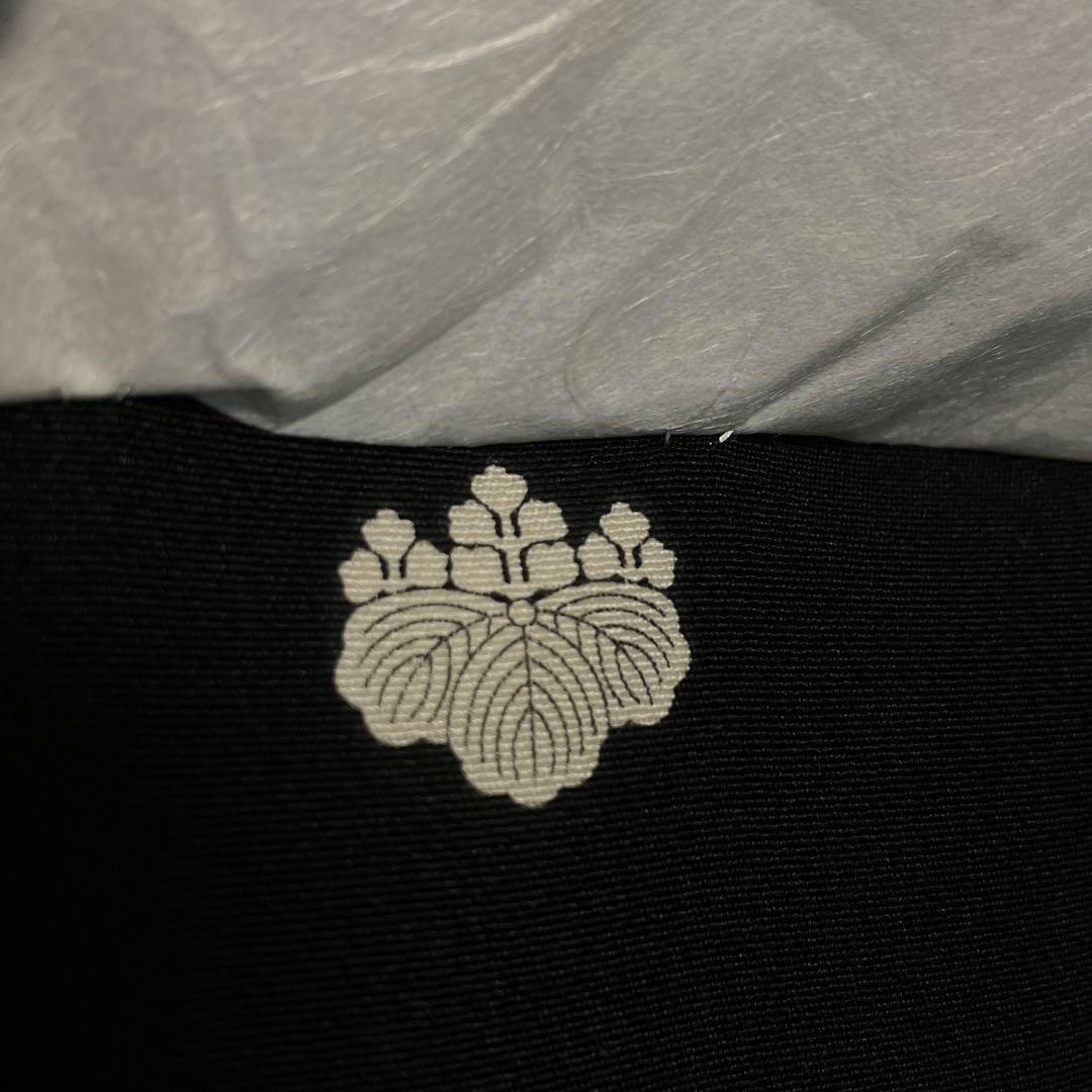 D69 黒留袖 華舞衣 金駒刺繍 桐紋 正絹 着物 しつけ糸付き未使用