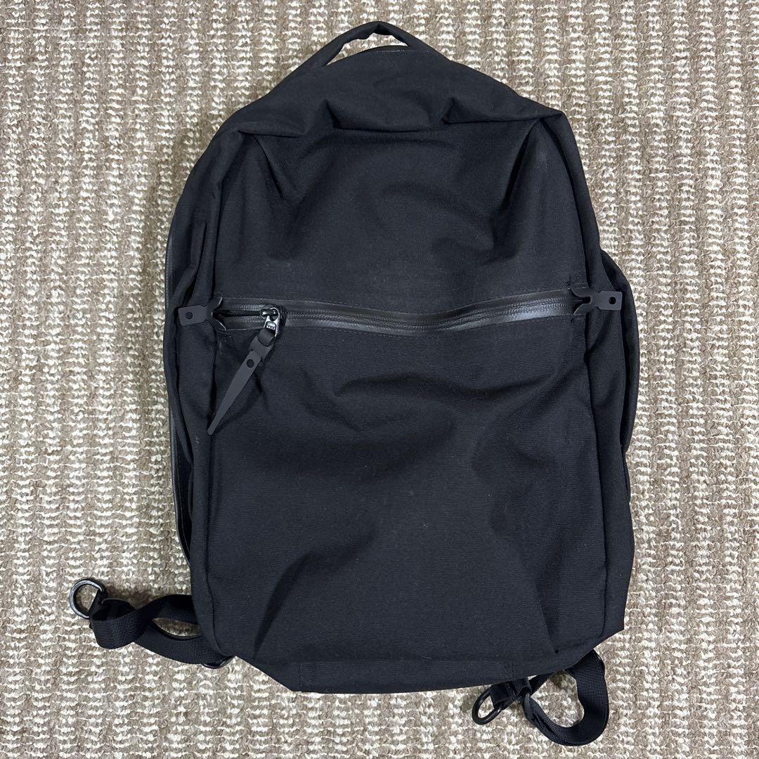 BLACK EMBER SHADOW22 バックパック