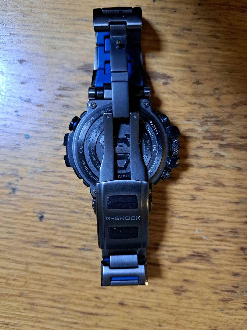 【美品】カシオ G-SHOCK MTG-B1000 【箱・保付き】