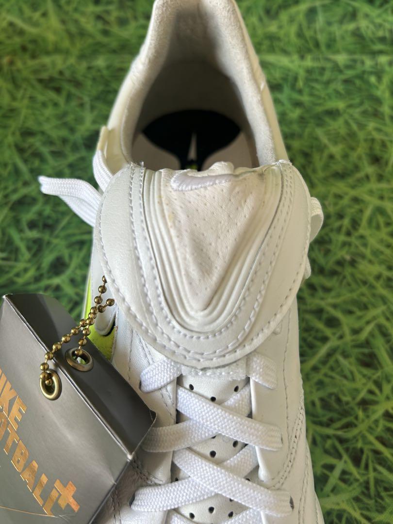 ☆新品☆送料無料☆NIKE(ナイキ)TIEMPO LEGEND Ⅲ HG☆
