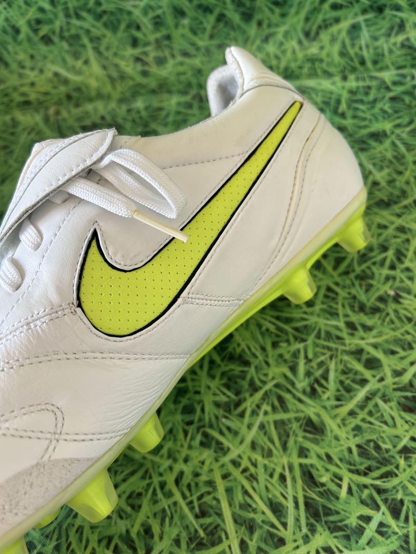 ☆新品☆送料無料☆NIKE(ナイキ)TIEMPO LEGEND Ⅲ HG☆