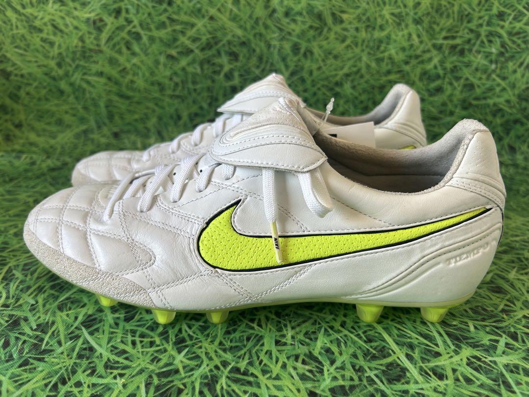 ☆新品☆送料無料☆NIKE(ナイキ)TIEMPO LEGEND Ⅲ HG☆