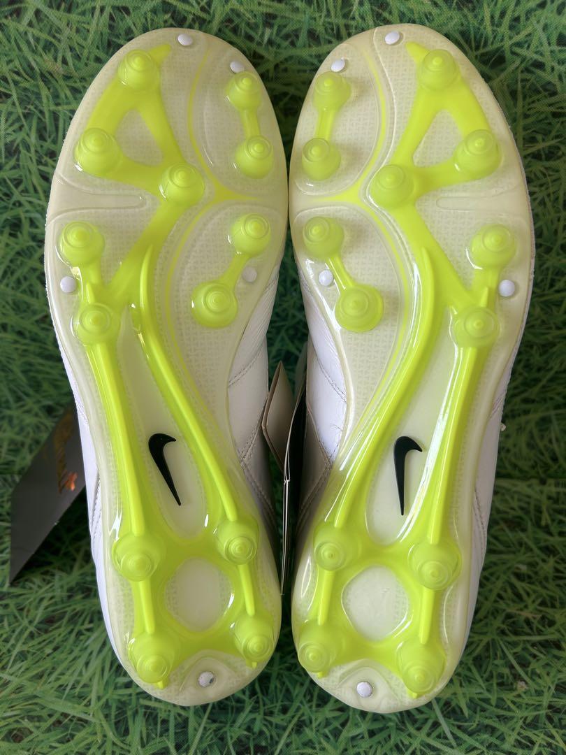 ☆新品☆送料無料☆NIKE(ナイキ)TIEMPO LEGEND Ⅲ HG☆
