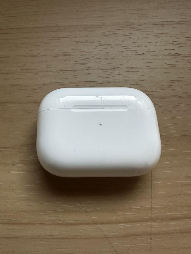 AirPods本体 充電ケースのみ