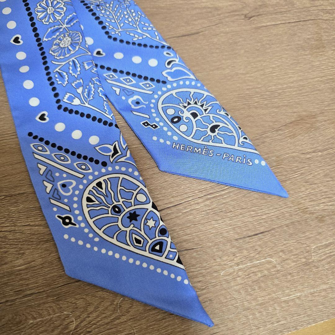 新品　HERMES Entre Ciel et mer Bandana ツイリー