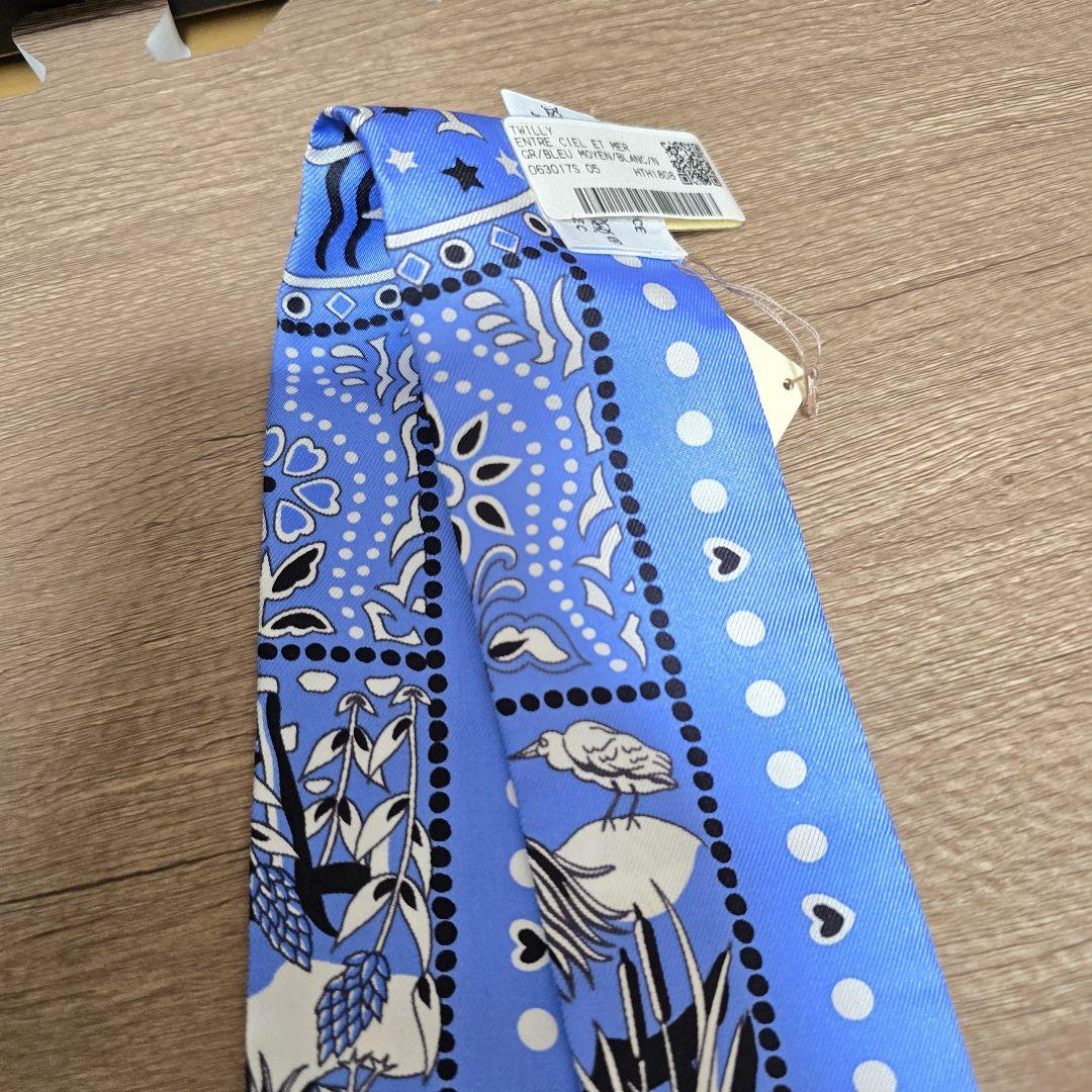 新品　HERMES Entre Ciel et mer Bandana ツイリー