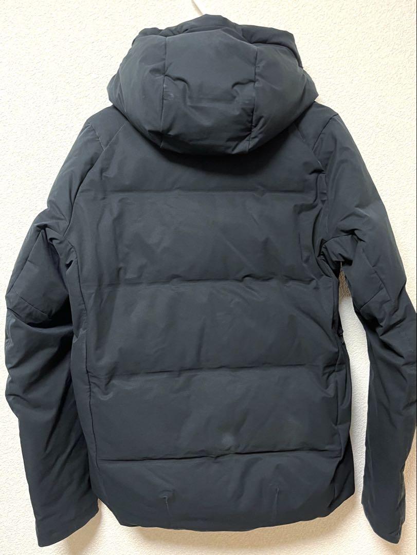 水沢ダウン　DESCENTE デサント オルテライン　マウンテニア　ダウンS