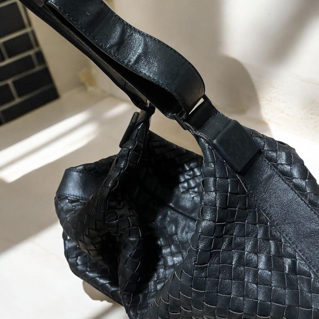 BOTTEGA VENETA ボッテガウェネタ イントレチャートショルダーバッグ
