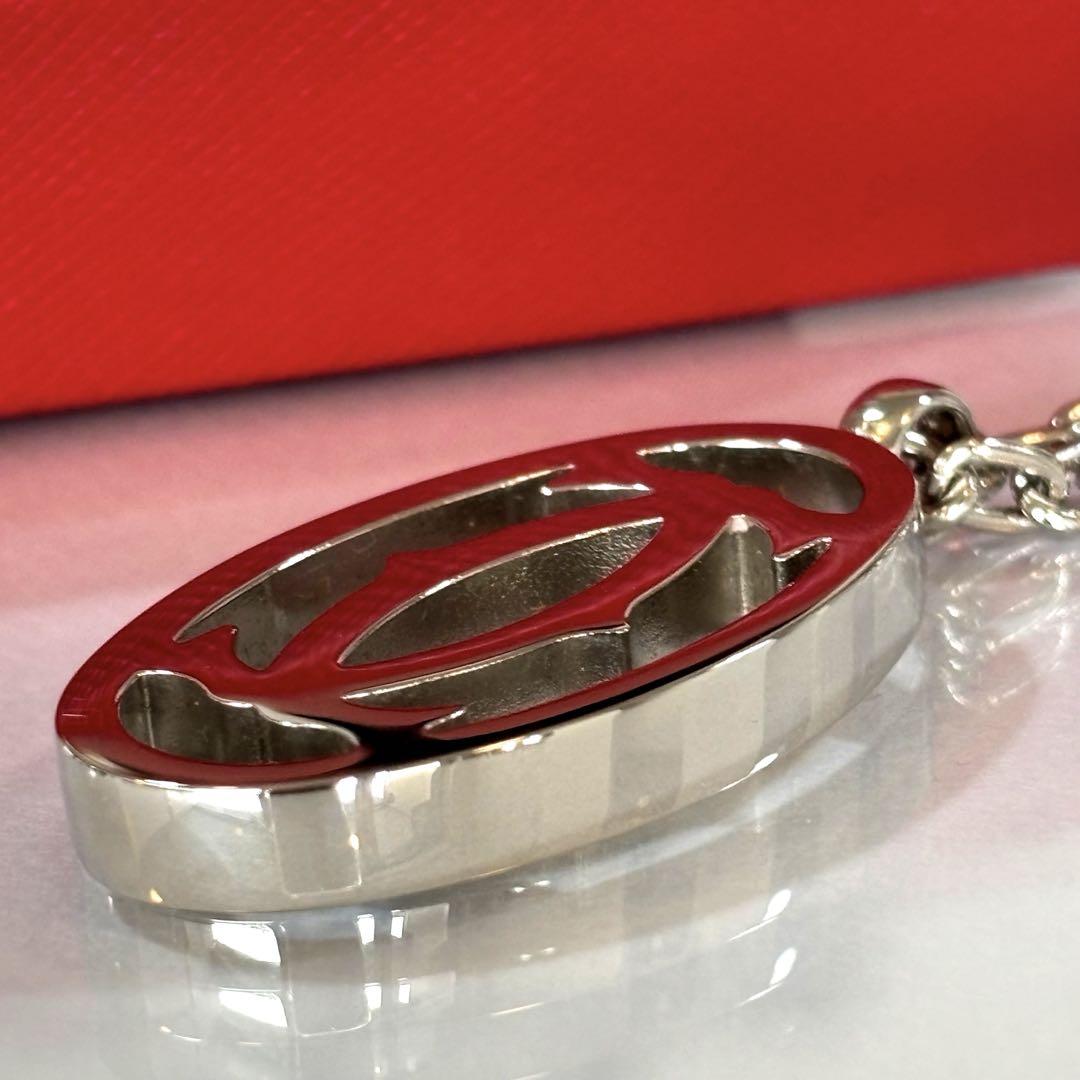未使用　カルティエ　2C オーバル　ロゴ　チャーム　キーホルダー　箱付き