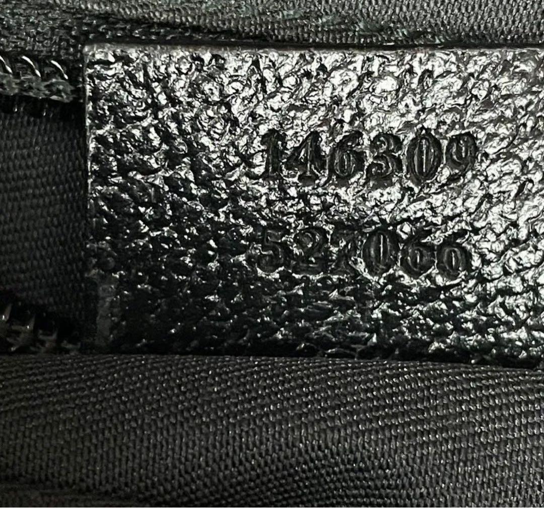 GUCCI ブラック サコッシュ