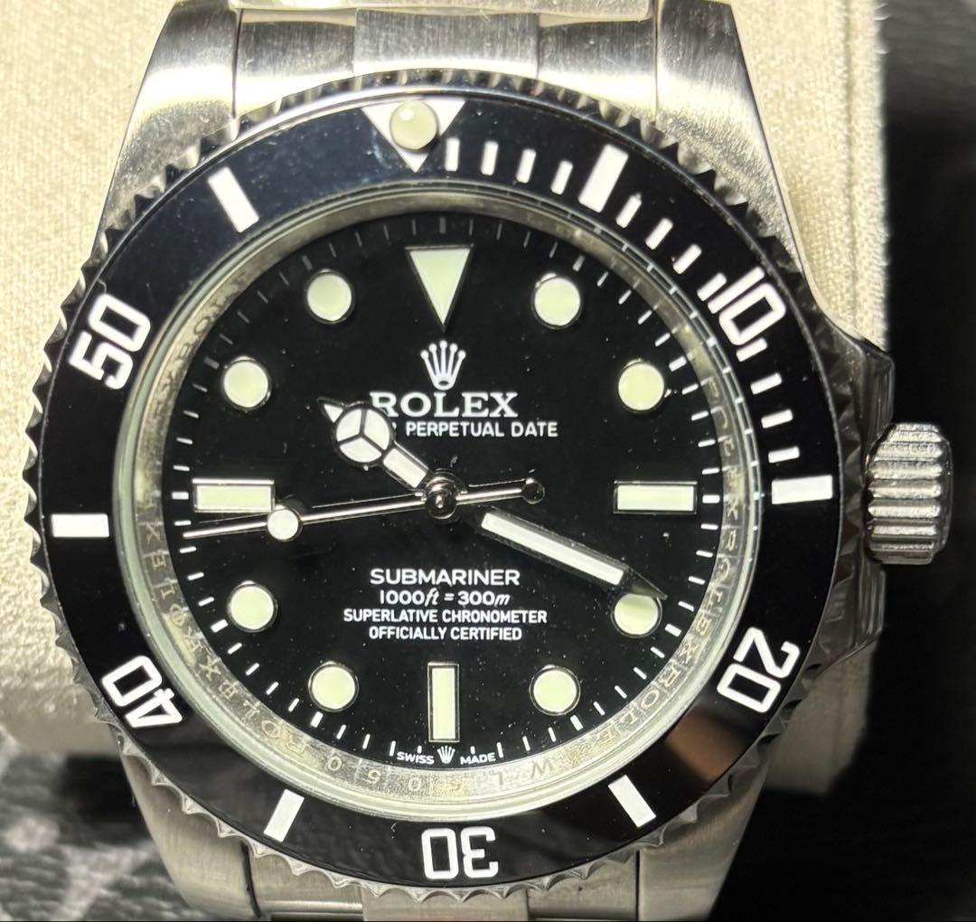 自動巻機械式腕時計　ダイバー　タイプ　日付なし