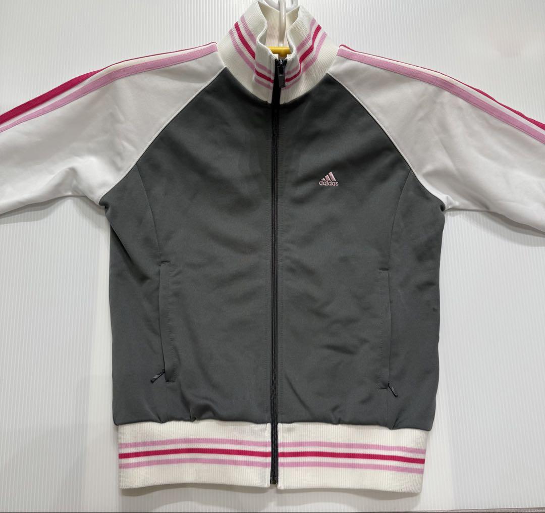 adidasレディーストラックジャケット✴︎Mサイズ✴︎