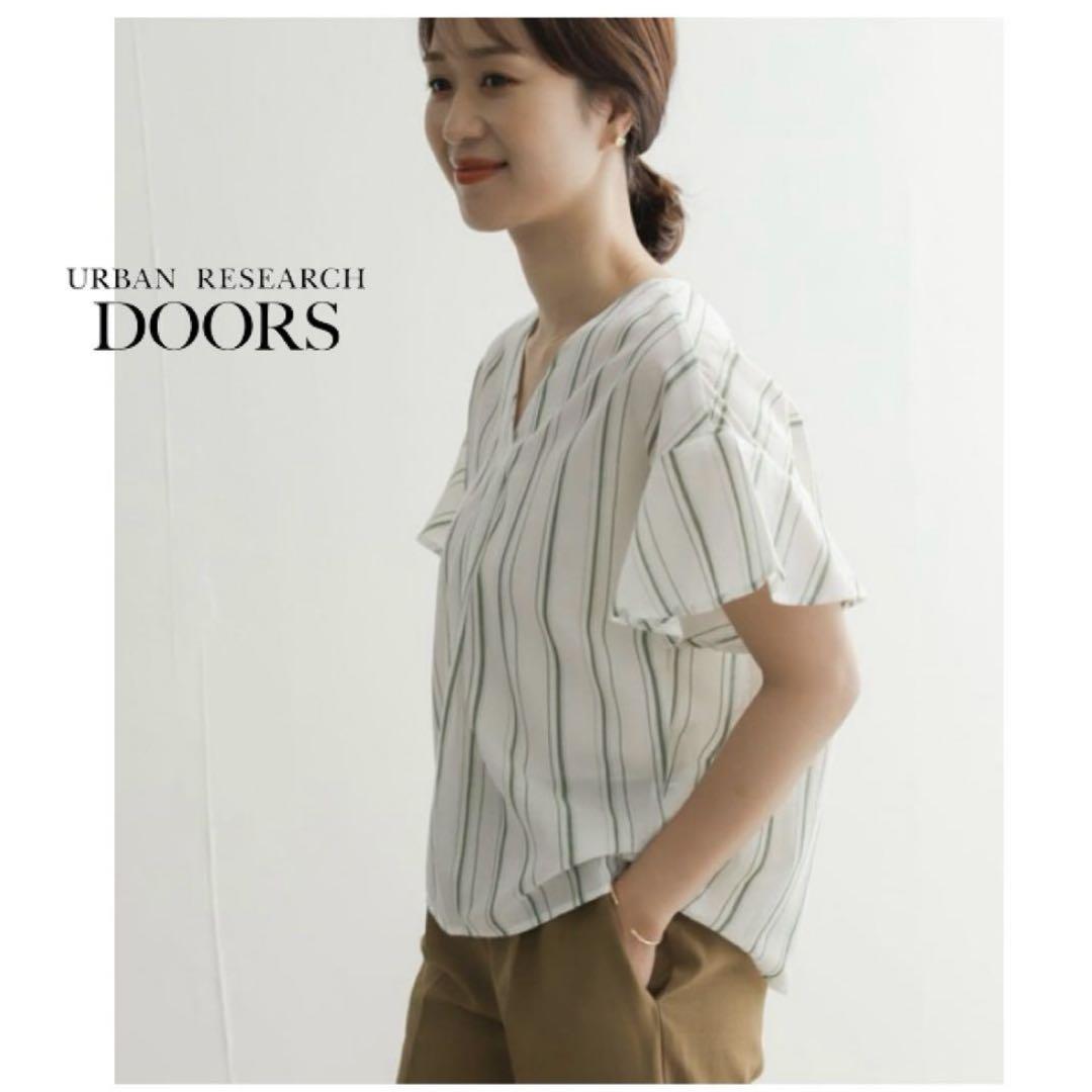 【1度着用のみ美品】 アーバンリサーチドアーズ シャツ 半袖 ブラウス リネン混