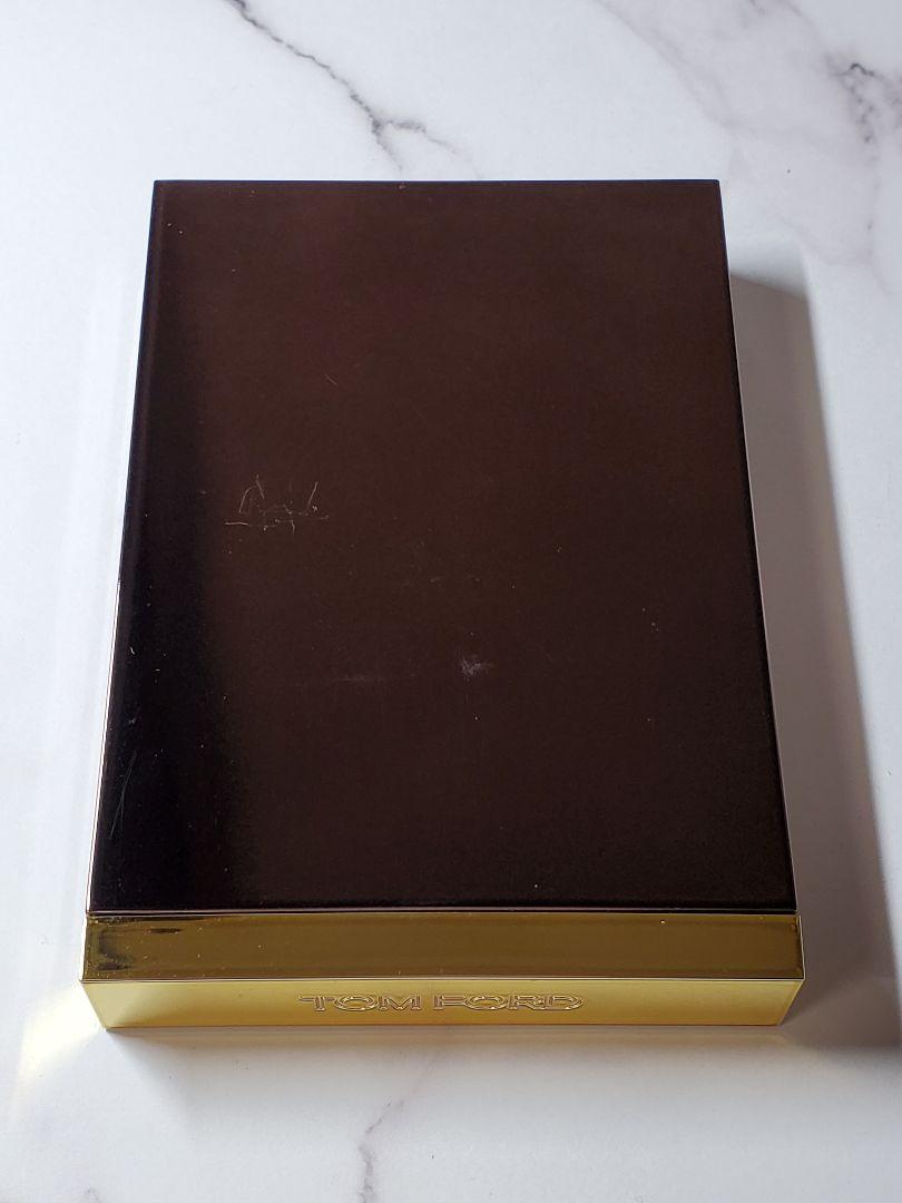 TOM FORD アイカラークォード 28A デイドリーム