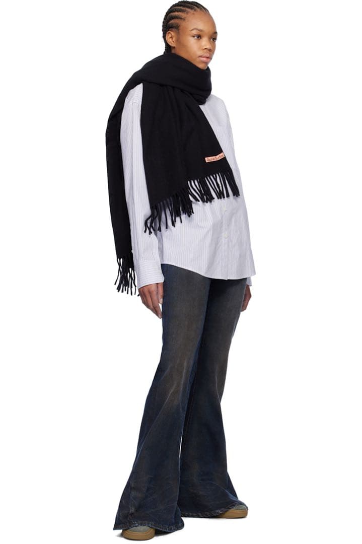 ACNE STUDIOS ブラック オーバーサイズ フリンジ ウール マフラー