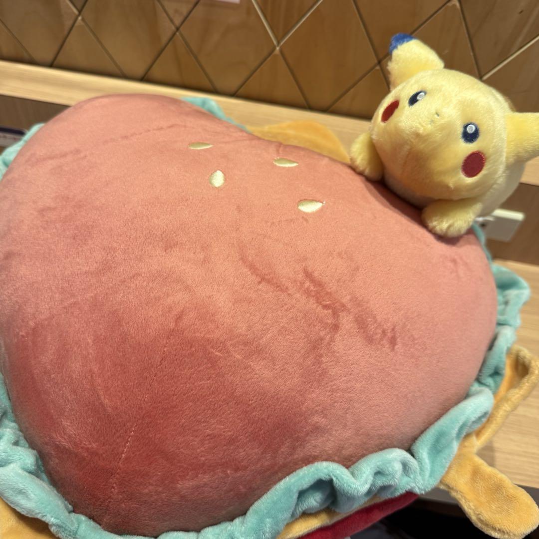 PIKACHU DINER クッション ポケモンセンター ぬいぐるみ