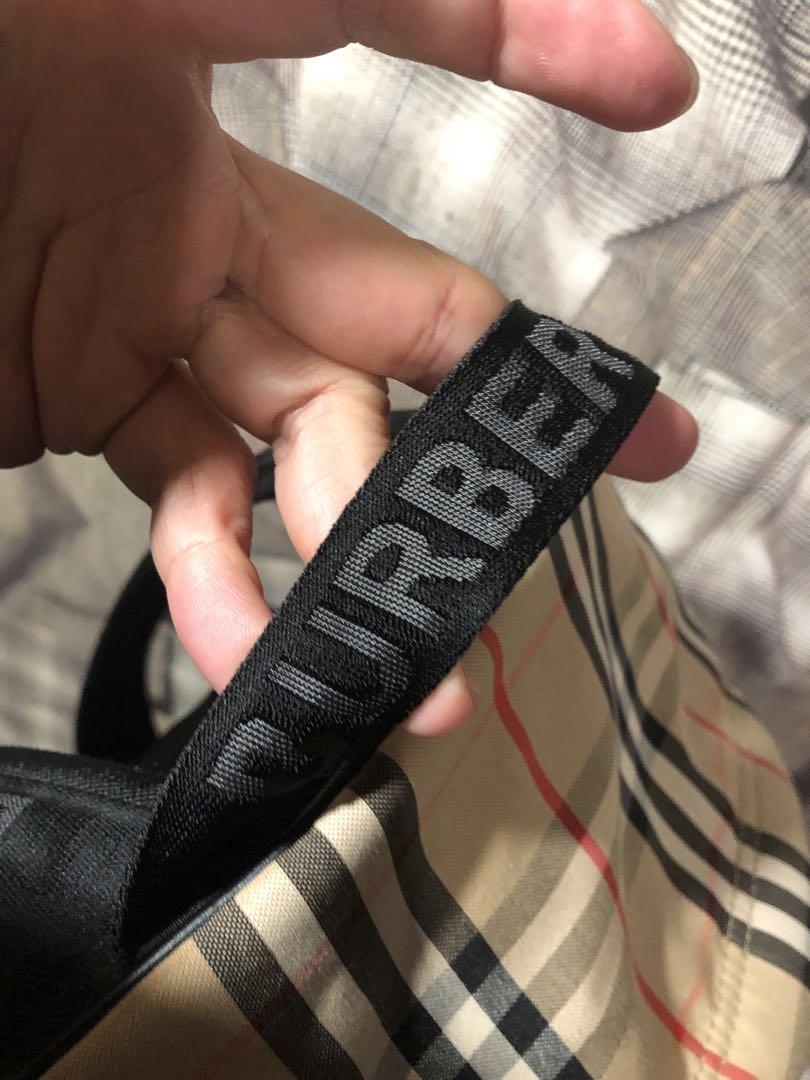 バーバリー BURBERRY 8016106