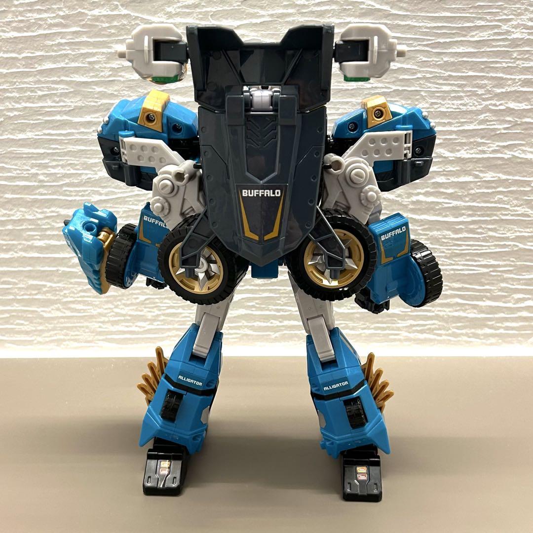 【極上美品】動作確認OK トミカ絆合体アースグランナー　おまとめお買い得品　綺麗