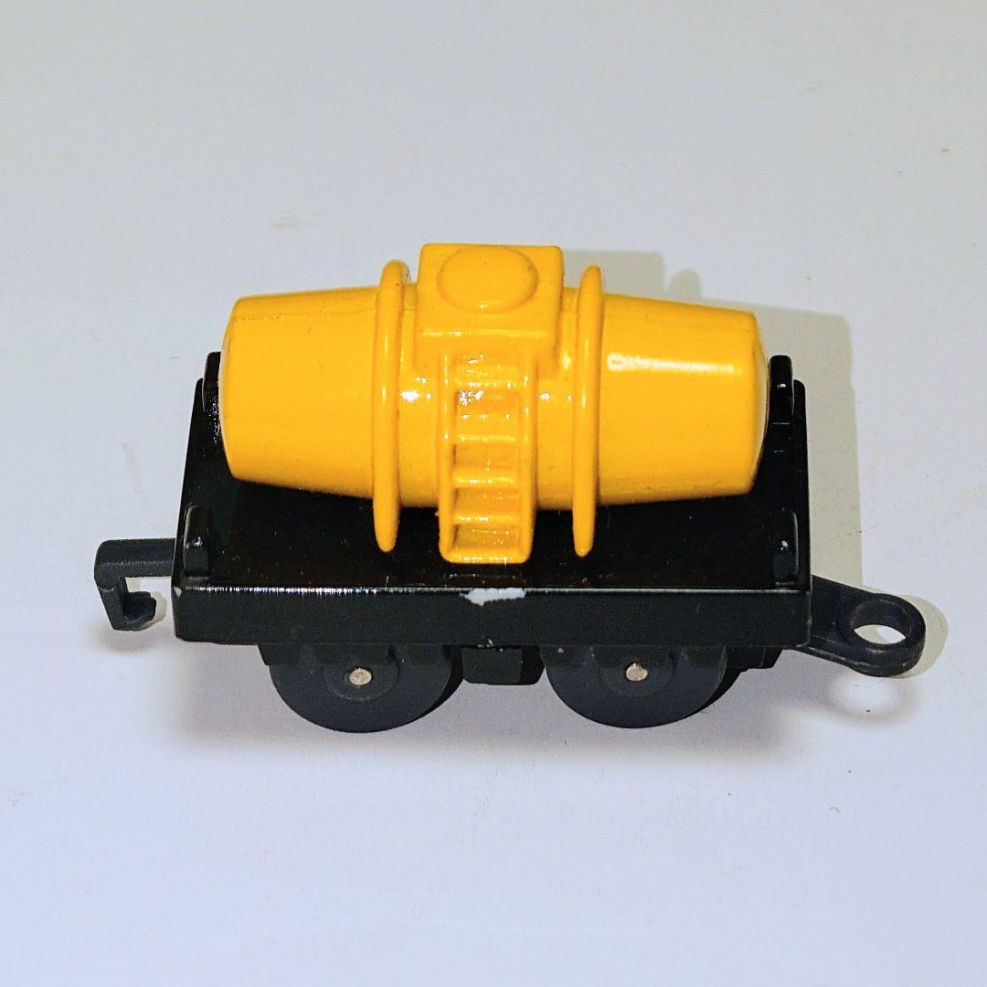 カプセルプラレール タンク車 貨車（初期製品） - メルカリ