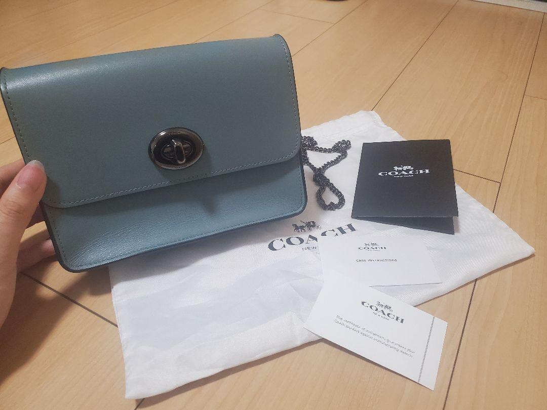 メルカリ コーチcoach 青ショルダーバッグ チェーンシ ョルダー ハンドバッグ コーチ 9 500 中古や未使用のフリマ メルカリ コーチcoach 青ショルダーバッグ チェーンシ ョルダー ハンドバッグ コーチ 9 500 中古や未使用のフリマ