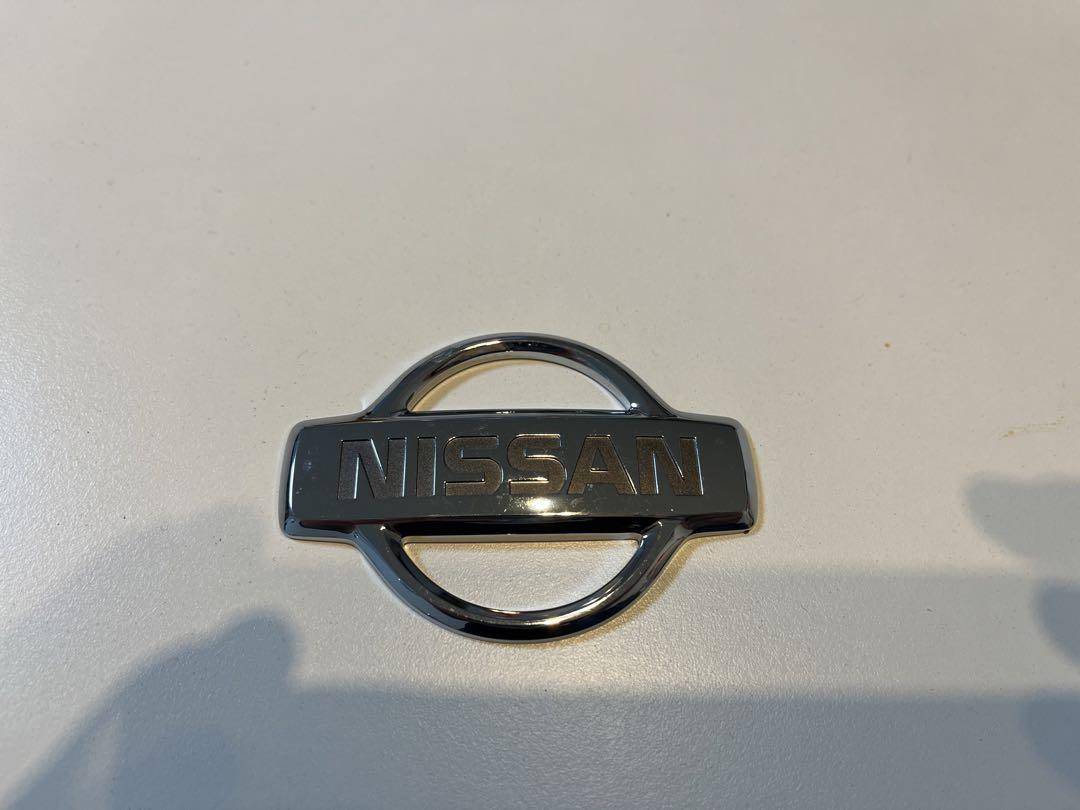 Nissan BNR34 純正メーカーエンブレム（ジャンク）